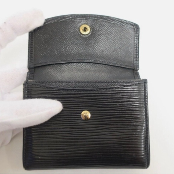Authentic Louis Vuitton Black Epi Coin Purse Card Case EUC - Picture 8 of 13